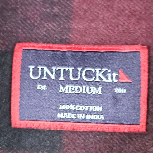 UnTuckit Men M Red Black Check Plaid Country Western Farmer Casual Outdoor Shirt - Picture 6 of 11